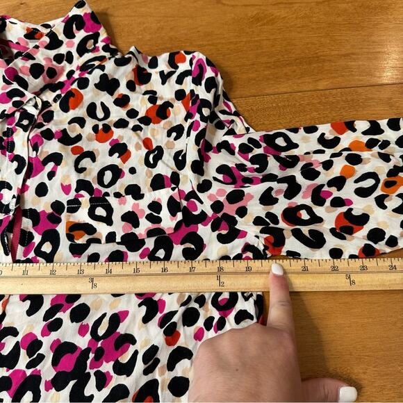 Chico’s Women’s Sz 1 US 8 M Colorful Animal Print Blouse Top Soft Collar Button - Picture 7 of 8